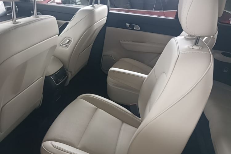 Used Li Auto ONE 2021 Extended-Range 6-Seater Version Left Rear Seat