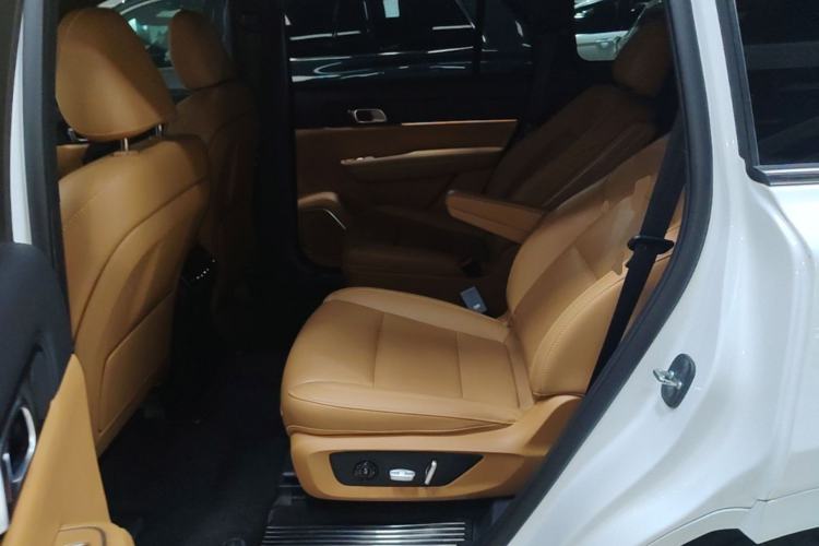 Used Li Auto ONE 2021 Extended-Range 6-Seater Version Left Rear Seat