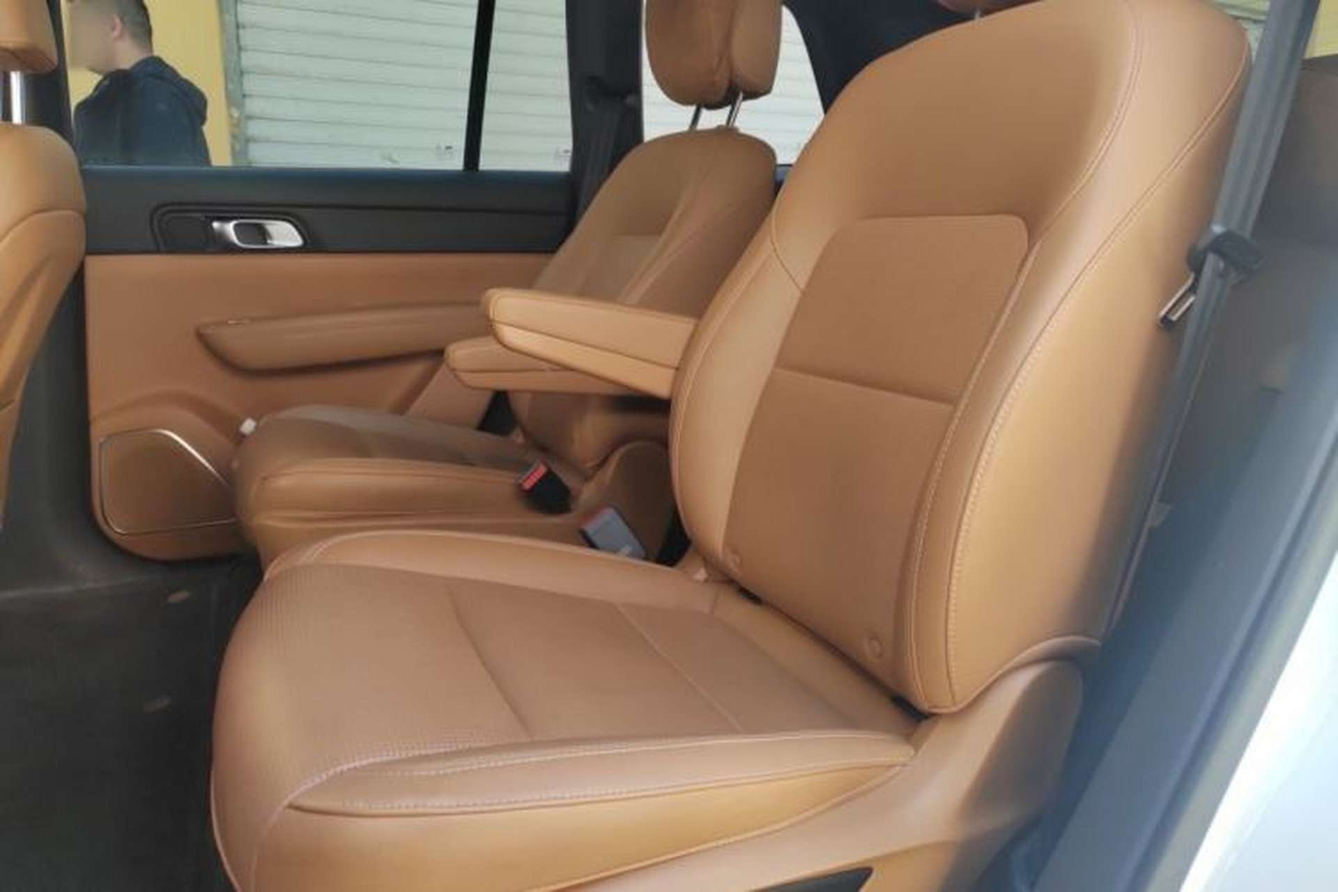 Used Li Auto ONE 2021 Extended-Range 6-Seater Version Left Rear Seat