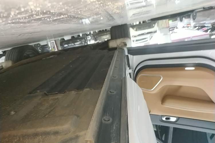 Used Li Auto ONE 2021 Extended-Range 6-Seater Version Left Side Sill