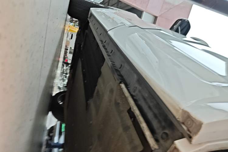 Used Li Auto ONE 2021 Extended-Range 6-Seater Version Left Side Sill