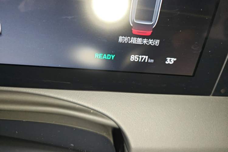 Used Li Auto ONE 2021 Extended-Range 6-Seater Version Odometer Close Up