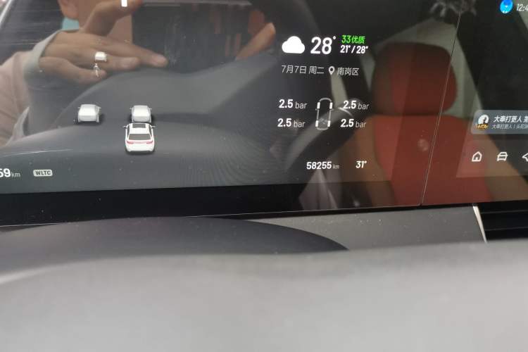 Used Li Auto ONE 2021 Extended-Range 6-Seater Version Odometer Close Up