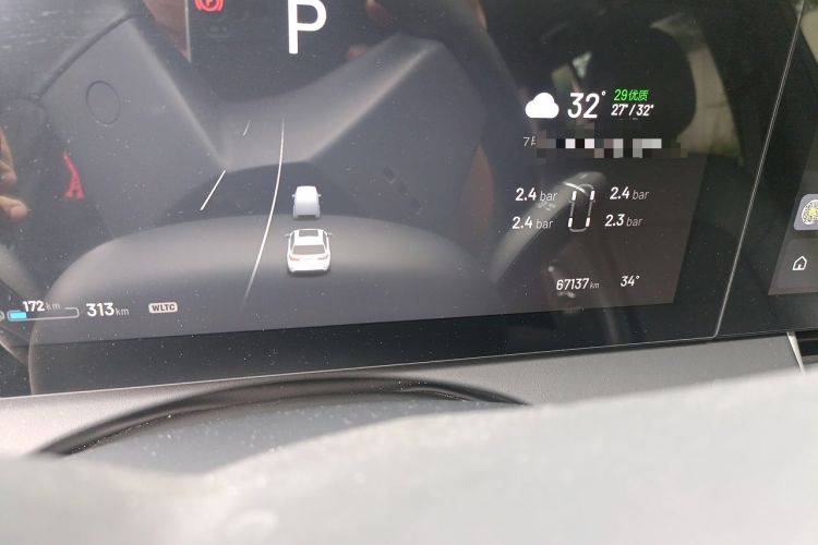 Used Li Auto ONE 2021 Extended-Range 6-Seater Version Odometer Close Up