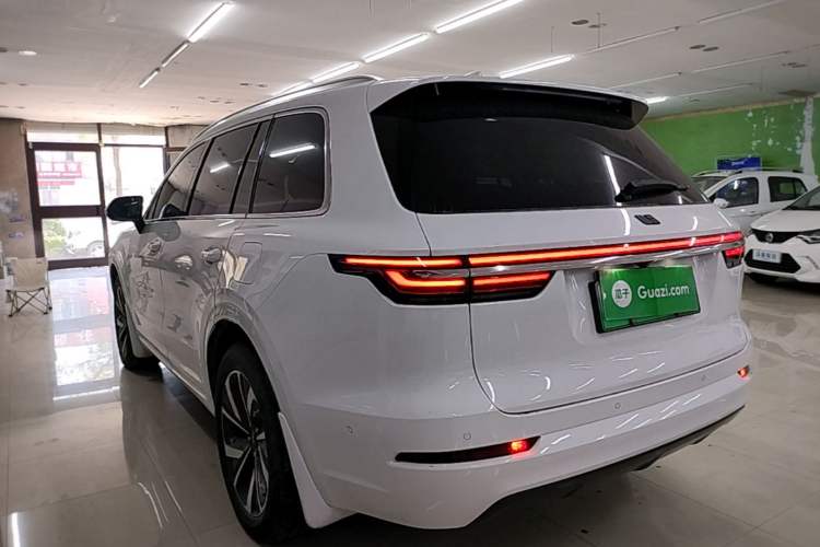 Used Li Auto ONE 2021 Extended-Range 6-Seater Version Rear Left 45 Deg