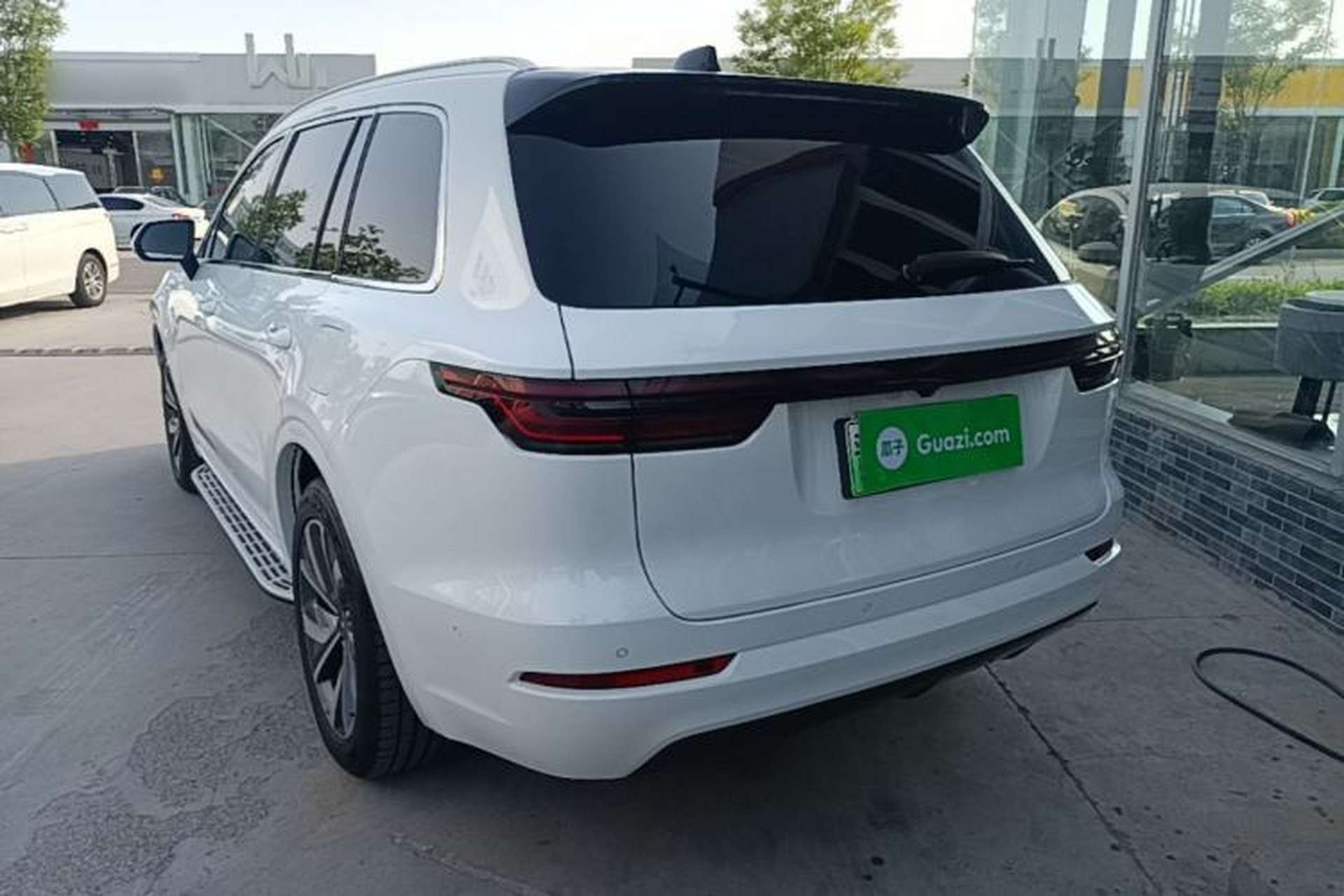 Used Li Auto ONE 2021 Extended-Range 6-Seater Version Rear Left 45 Deg