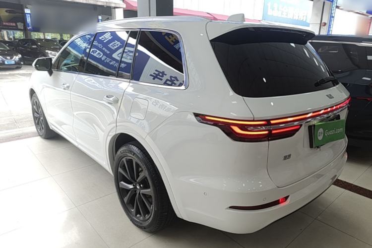 Used Li Auto ONE 2021 Extended-Range 6-Seater Version Rear Left 45 Deg