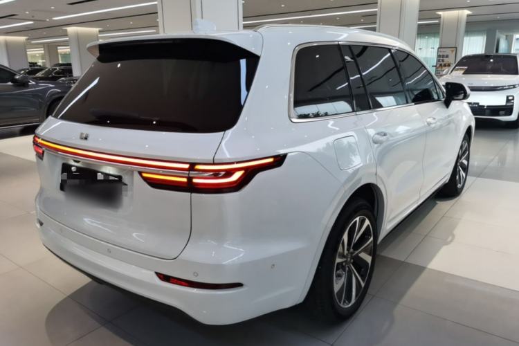 Used Li Auto ONE 2021 Extended-Range 6-Seater Version Rear Right 45 Deg