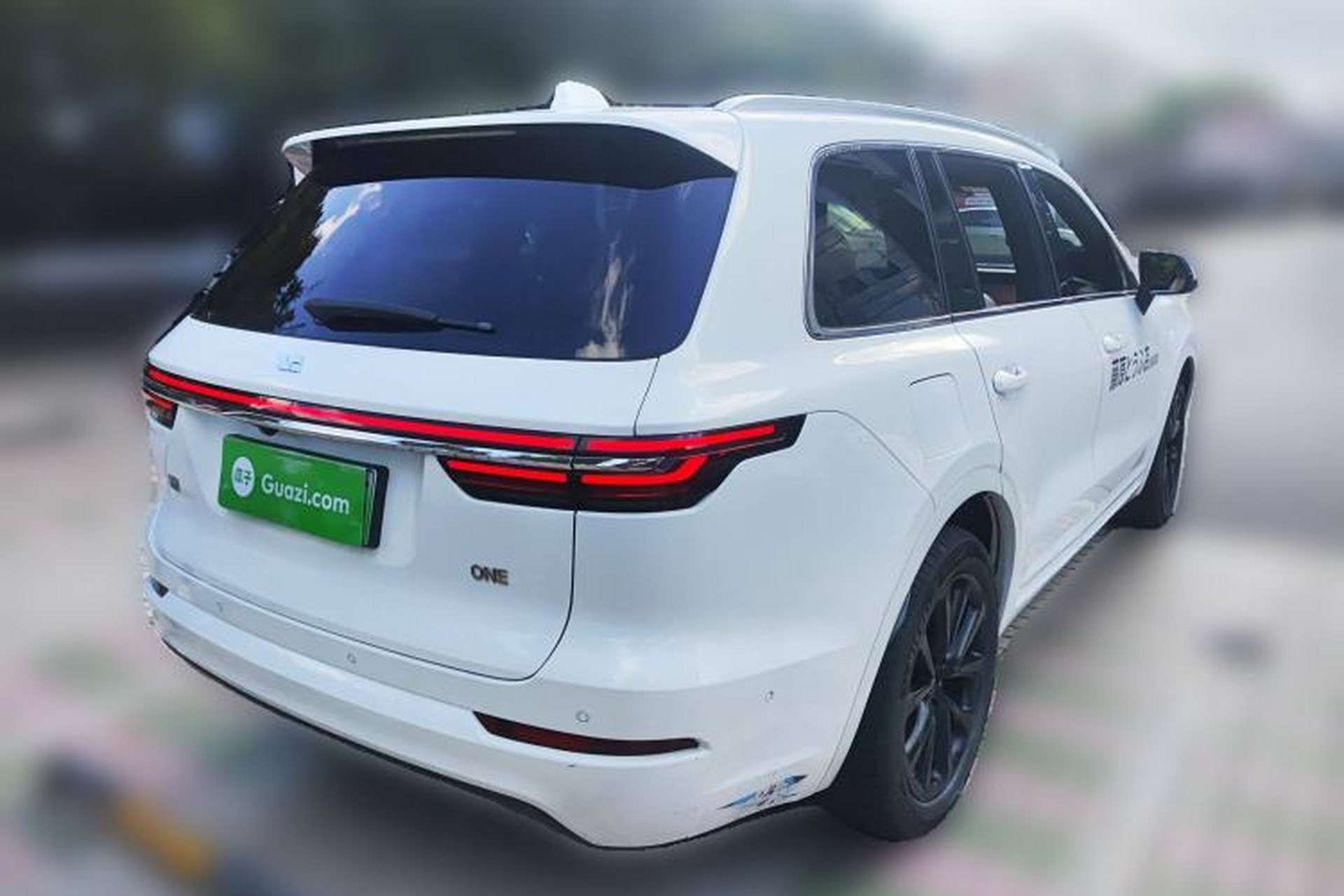 Used Li Auto ONE 2021 Extended-Range 6-Seater Version Rear Right 45 Deg