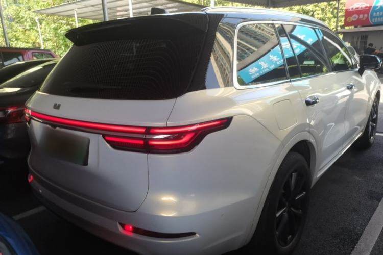 Used Li Auto ONE 2021 Extended-Range 6-Seater Version Rear Right 45 Deg