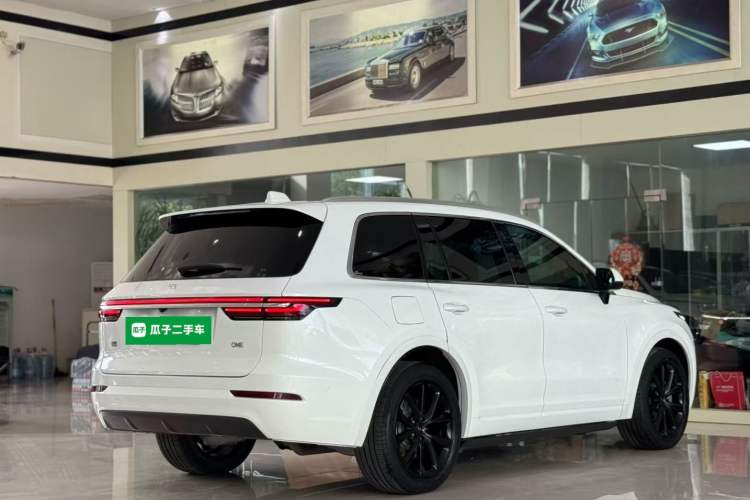 Used Li Auto ONE 2021 Extended-Range 6-Seater Version Rear Right 45 Deg