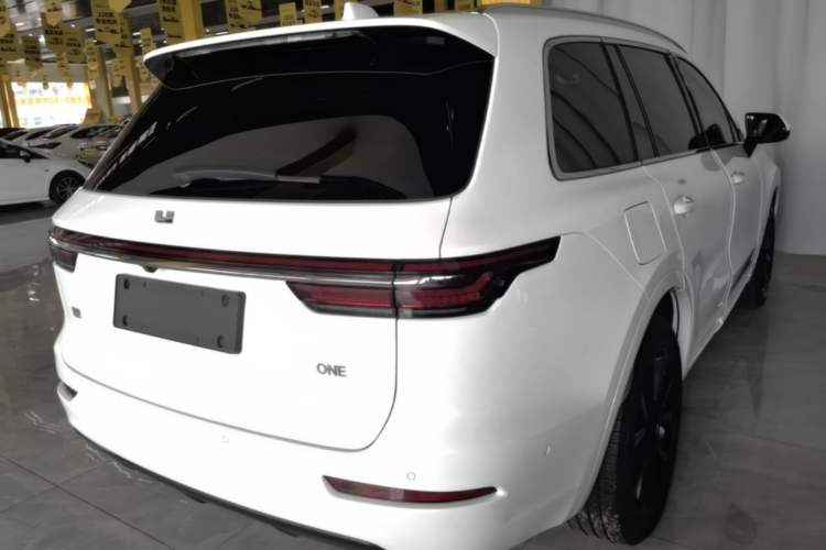 Used Li Auto ONE 2021 Extended-Range 6-Seater Version Rear Right 45 Deg