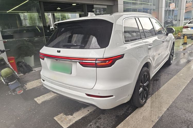 Used Li Auto ONE 2021 Extended-Range 6-Seater Version Rear Right 45 Deg