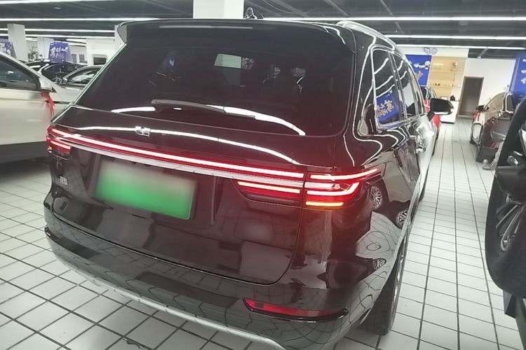 Used Li Auto ONE 2021 Extended-Range 6-Seater Version Rear Right 45 Deg