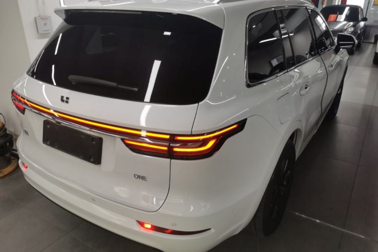 Used Li Auto ONE 2021 Extended-Range 6-Seater Version Rear Right 45 Deg