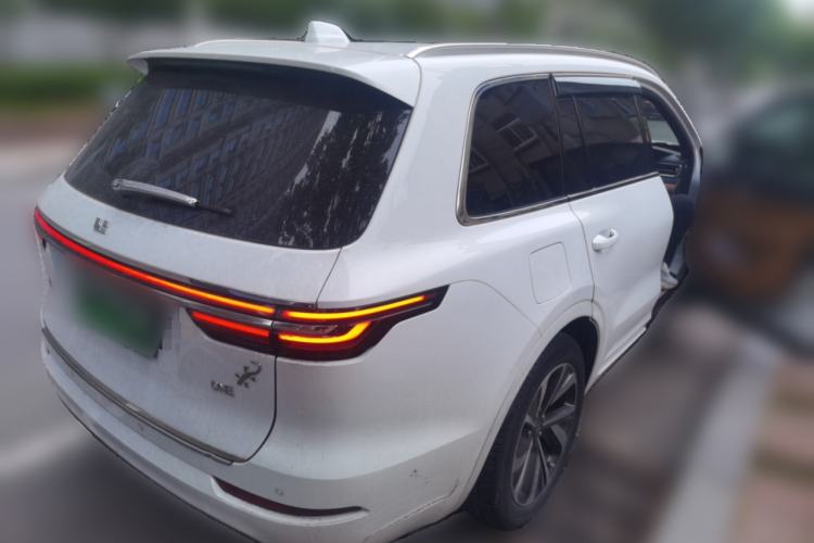 Used Li Auto ONE 2021 Extended-Range 6-Seater Version Rear Right 45 Deg