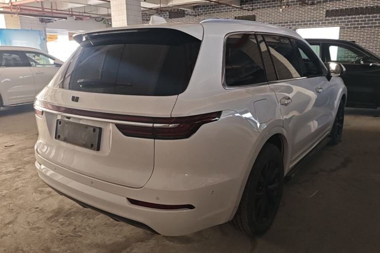 Used Li Auto ONE 2021 Extended-Range 6-Seater Version Rear Right 45 Deg