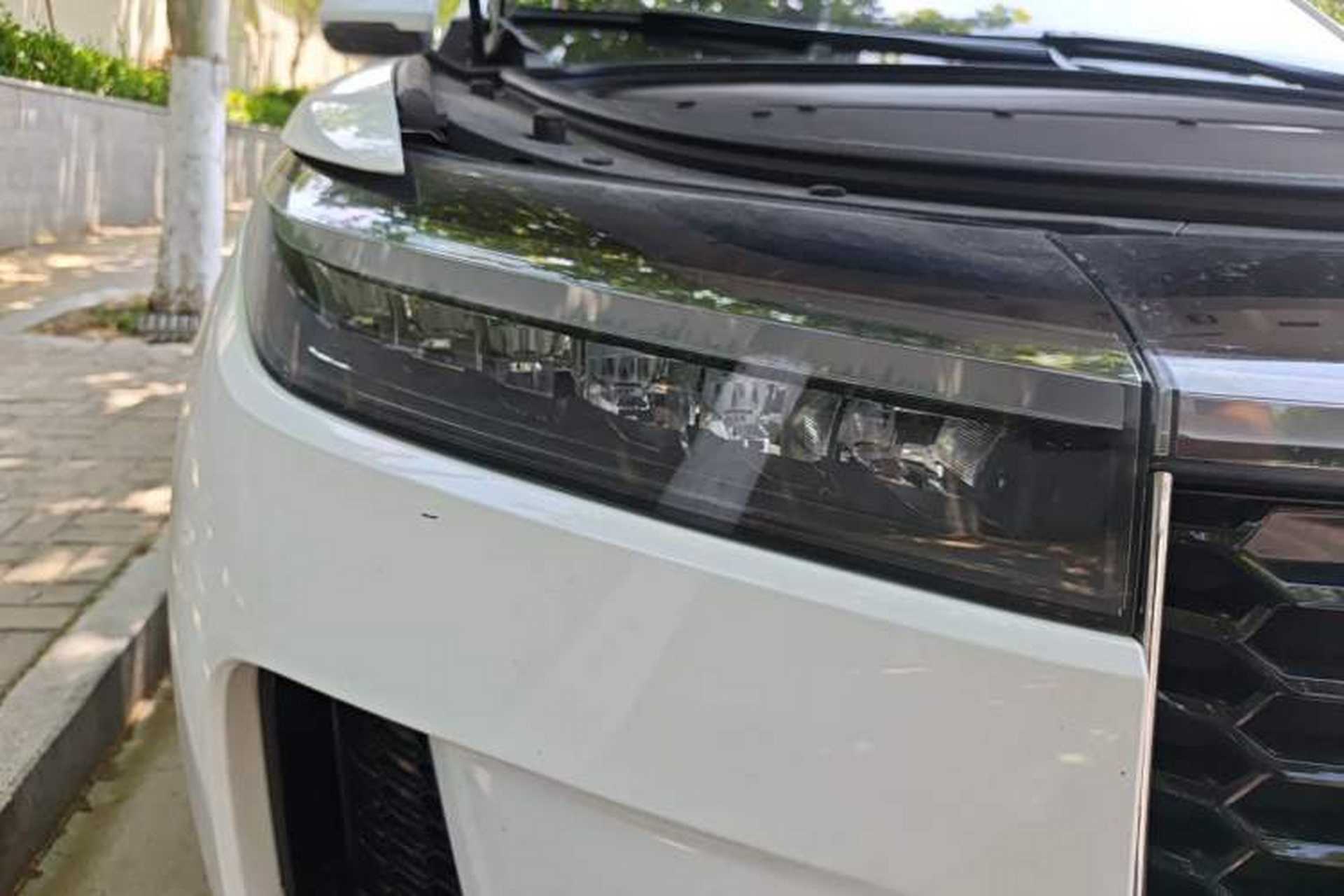 Used Li Auto ONE 2021 Extended-Range 6-Seater Version Right Front Headlight