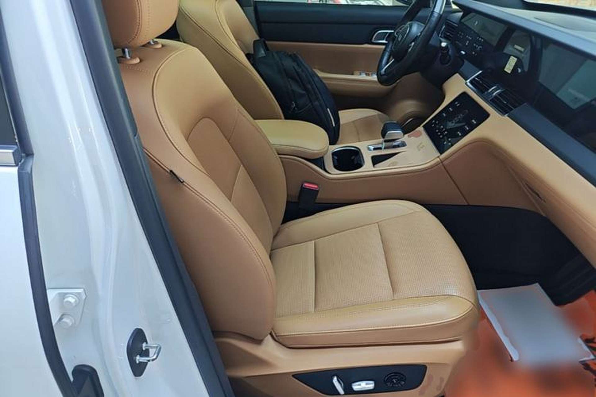 Used Li Auto ONE 2021 Extended-Range 6-Seater Version Right Front Seat