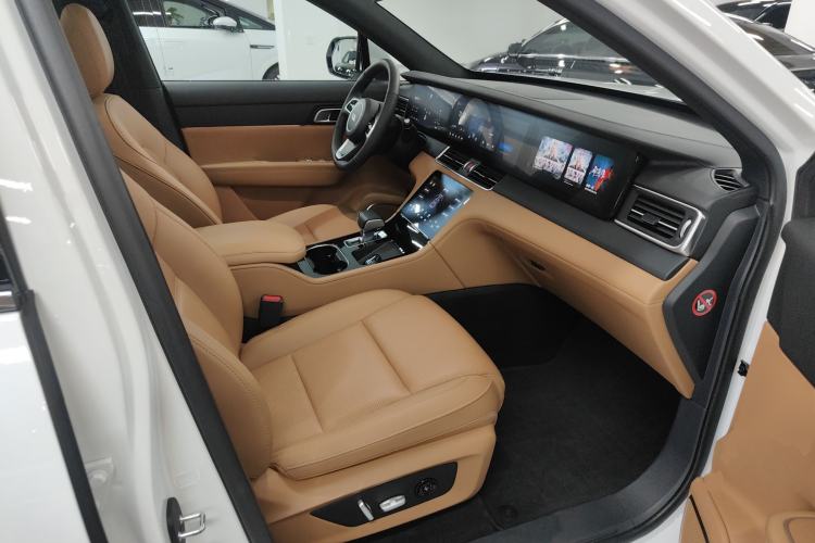 Used Li Auto ONE 2021 Extended-Range 6-Seater Version Right Front Seat