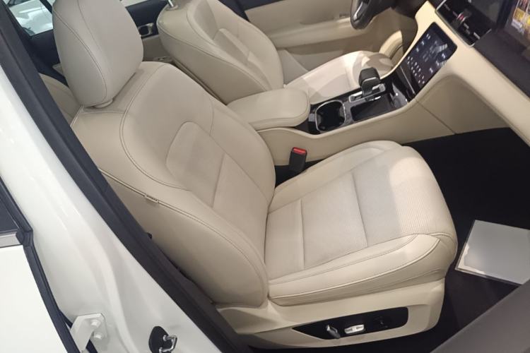 Used Li Auto ONE 2021 Extended-Range 6-Seater Version Right Front Seat