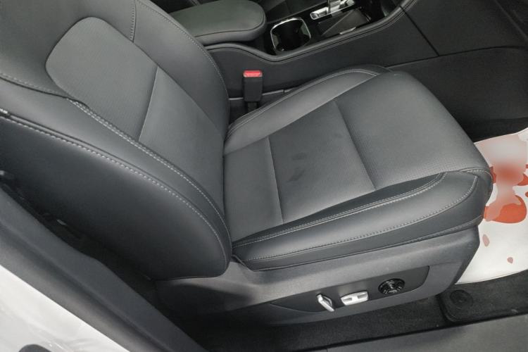 Used Li Auto ONE 2021 Extended-Range 6-Seater Version Right Front Seat