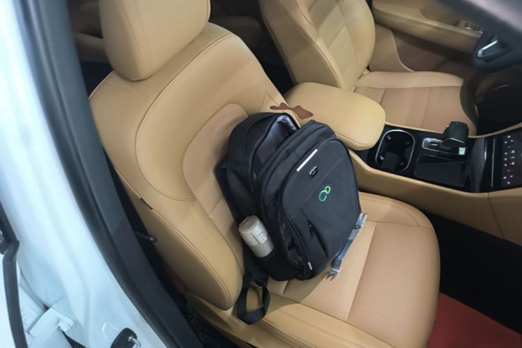 Used Li Auto ONE 2021 Extended-Range 6-Seater Version Right Front Seat
