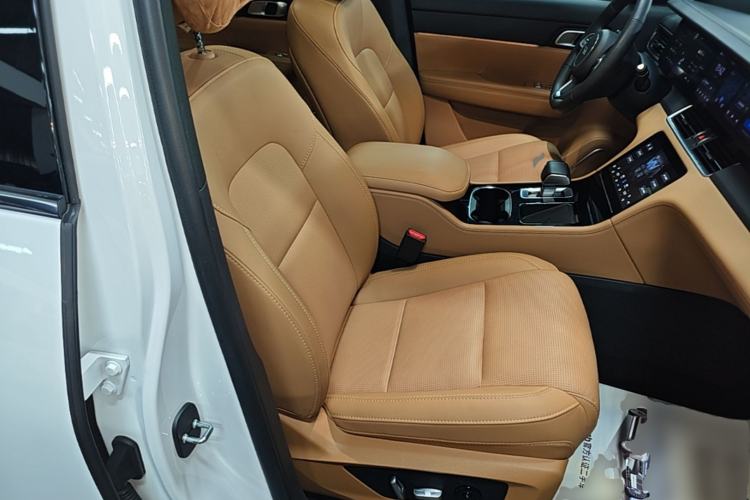 Used Li Auto ONE 2021 Extended-Range 6-Seater Version Right Front Seat