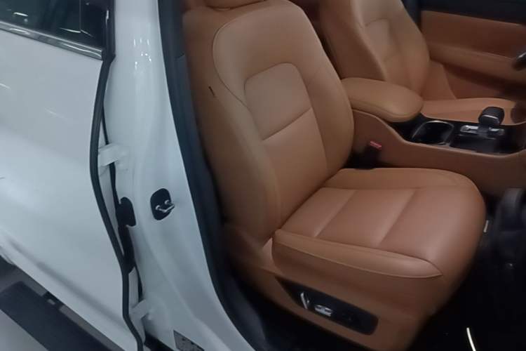 Used Li Auto ONE 2021 Extended-Range 6-Seater Version Right Front Seat