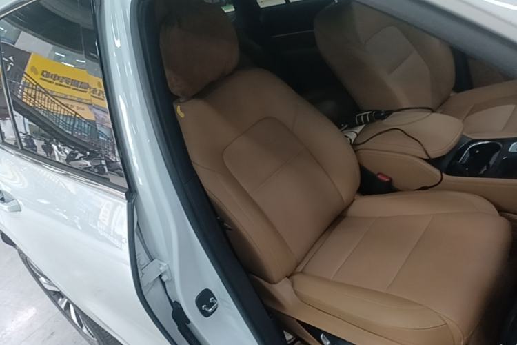 Used Li Auto ONE 2021 Extended-Range 6-Seater Version Right Front Seat