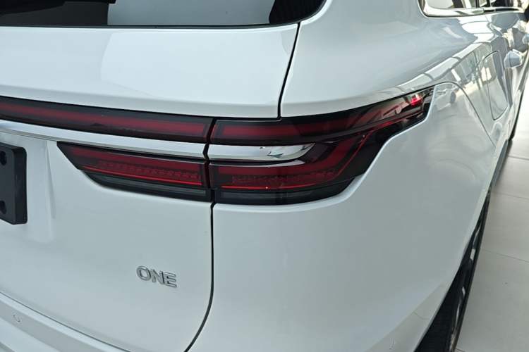 Used Li Auto ONE 2021 Extended-Range 6-Seater Version Right Rear Taillight