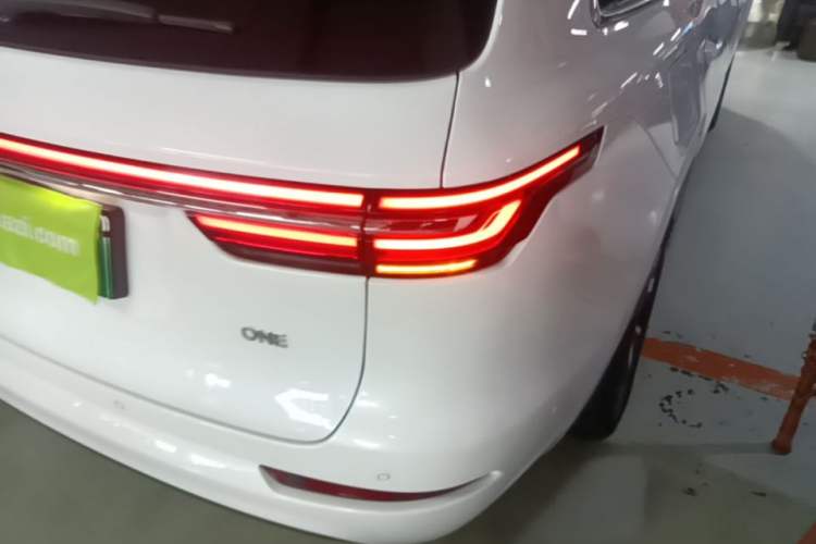 Used Li Auto ONE 2021 Extended-Range 6-Seater Version Right Rear Taillight