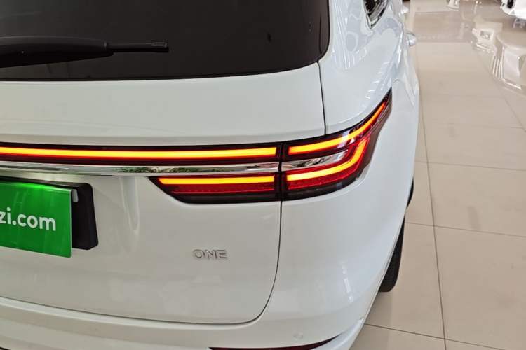Used Li Auto ONE 2021 Extended-Range 6-Seater Version Right Rear Taillight