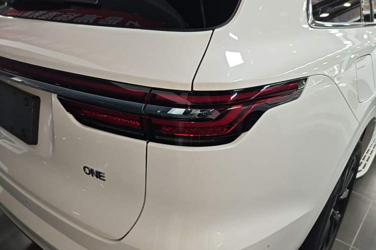 Used Li Auto ONE 2021 Extended-Range 6-Seater Version Right Rear Taillight