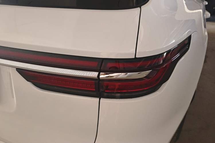 Used Li Auto ONE 2021 Extended-Range 6-Seater Version Right Rear Taillight
