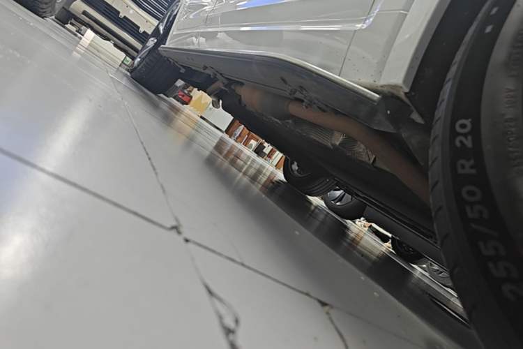 Used Li Auto ONE 2021 Extended-Range 6-Seater Version Right Side Sill