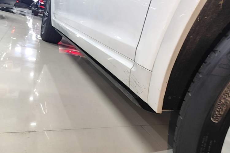 Used Li Auto ONE 2021 Extended-Range 6-Seater Version Right Side Sill