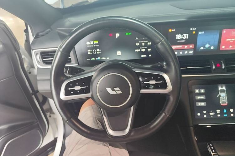 Used Li Auto ONE 2021 Extended-Range 6-Seater Version Steering Wheel