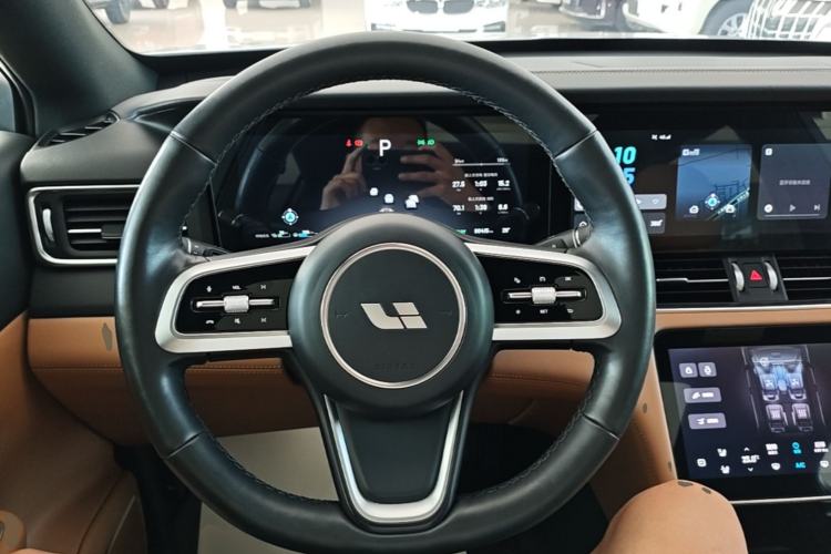 Used Li Auto ONE 2021 Extended-Range 6-Seater Version Steering Wheel