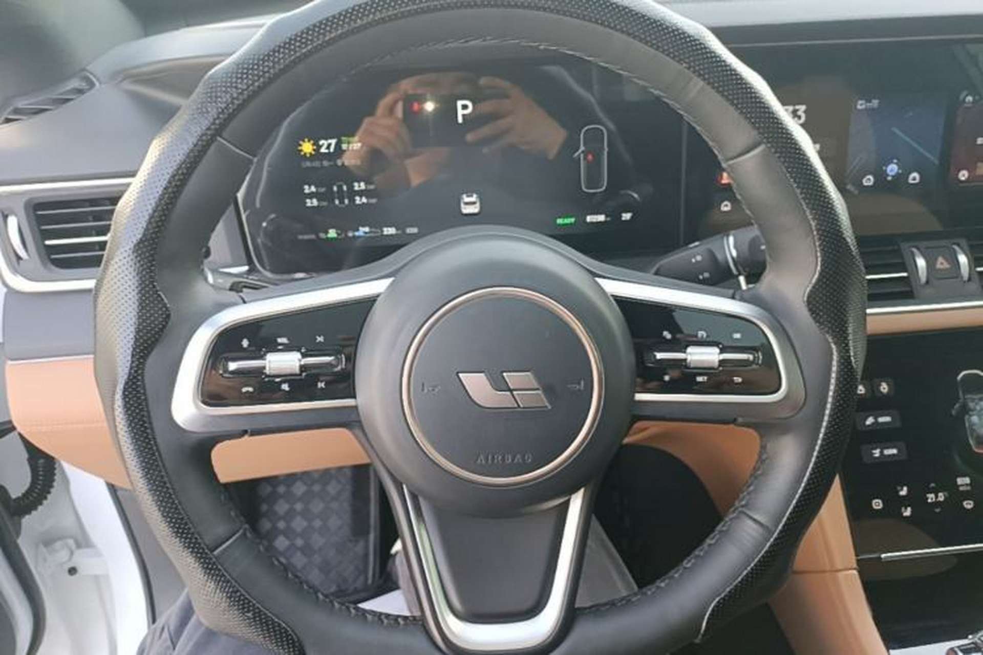 Used Li Auto ONE 2021 Extended-Range 6-Seater Version Steering Wheel