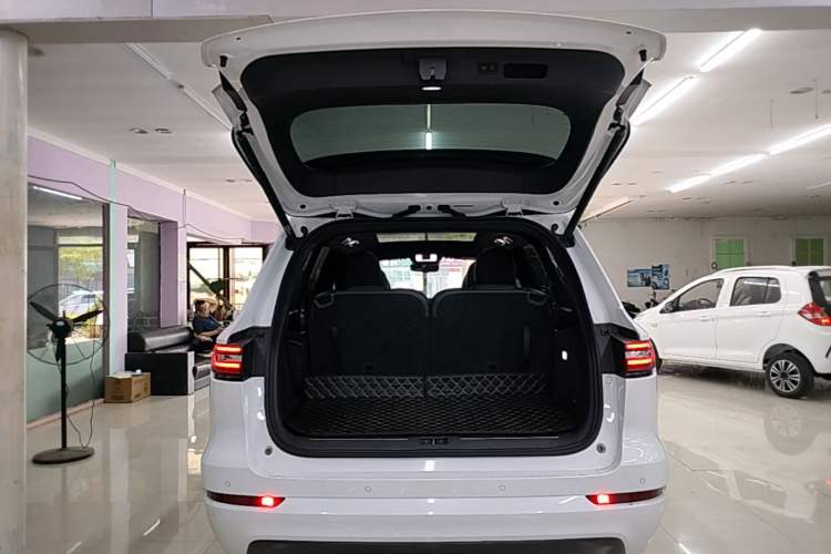 Used Li Auto ONE 2021 Extended-Range 6-Seater Version Trunk