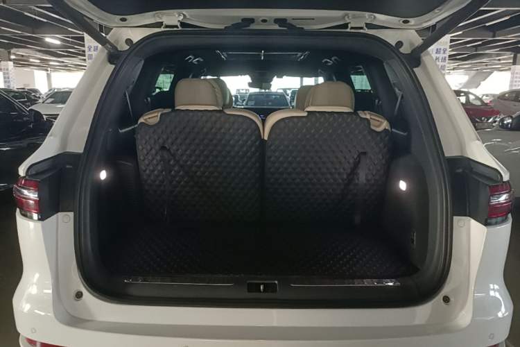 Used Li Auto ONE 2021 Extended-Range 6-Seater Version Trunk