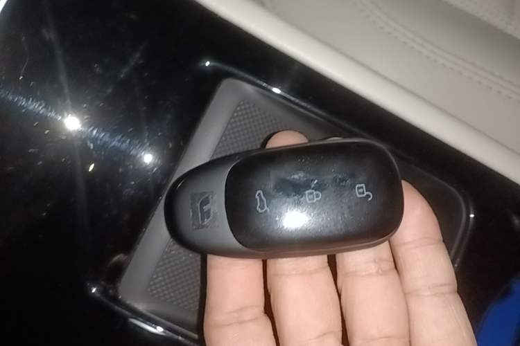 Used Li Auto ONE 2021 Extended-Range 6-Seater Version Vehicle Key