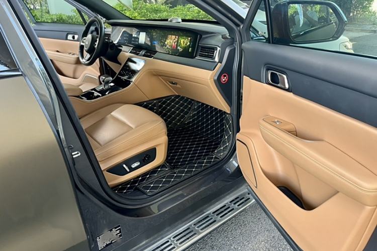 Used Li Auto ONE 2021 Extended-Range 6-Seater Version Right Front Seat