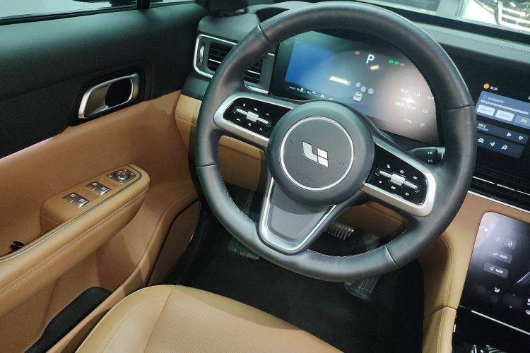 Used Li Auto ONE 2021 Extended-Range 6-Seater Version Steering Wheel