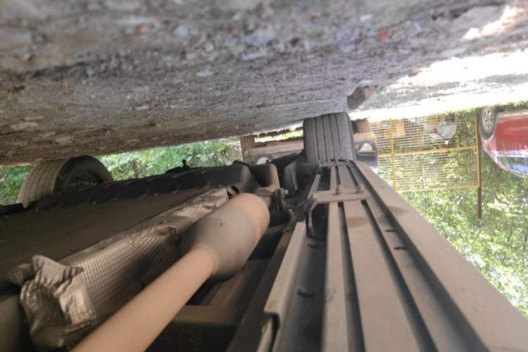Used Li Auto ONE  Chassis Front Right