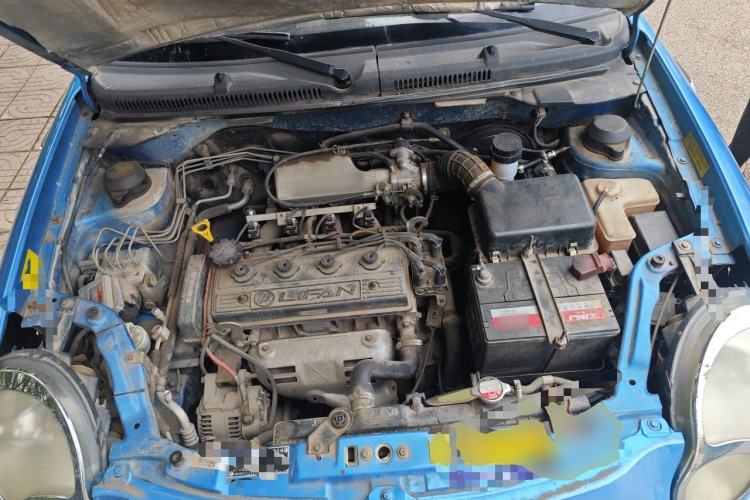 Used Lifan Auto 320 2011 1.3L CVT Deluxe Edition Engine Bay