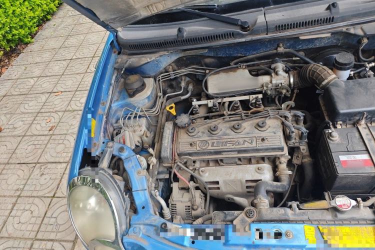 Used Lifan Auto 320 2011 1.3L CVT Deluxe Edition Engine Bay Right