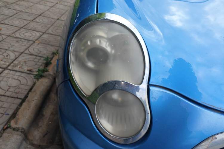 Used Lifan Auto 320 2011 1.3L CVT Deluxe Edition Right Front Headlight