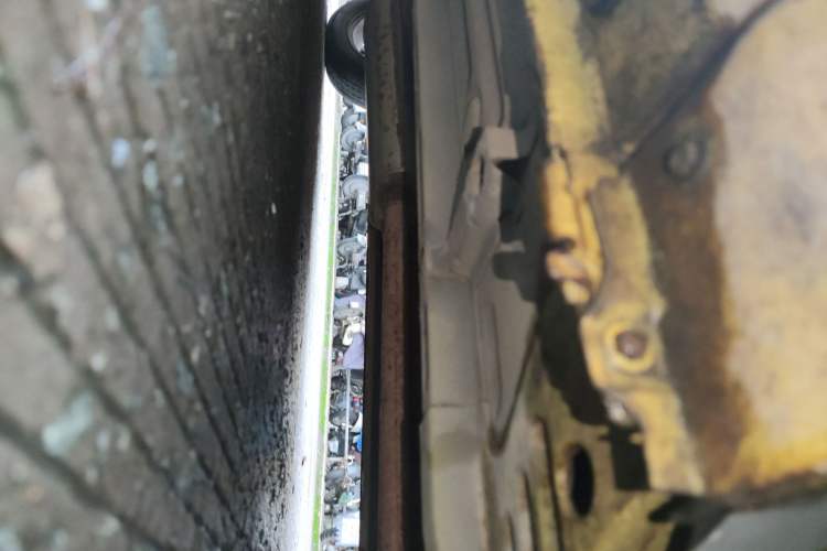 Used Lifan Auto 320 2011 Snow Edition 1.3L Standard Model Chassis Front Left